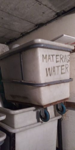 Heavy duty 3/8 thick plastic basket on willowbrook area South L.A