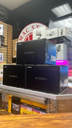 Fujifilm X100VI. Silver