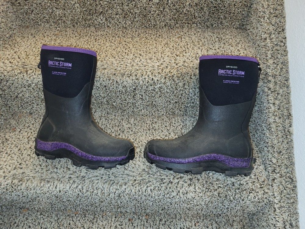 Women's Dryshod Arctic Storm Mid Height Boots