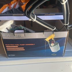2008 Bmw 528 Fuel Pomp