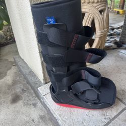 Procare XcelTrax Air Tall Walker:/ Foot Brace 