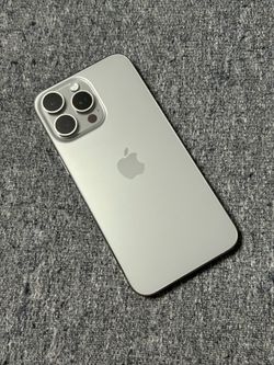 iPhone 15 Pro Max 256GB factory Unlcoked