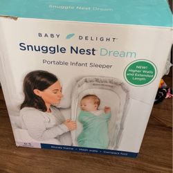 Snuggle Nest dream Baby Sleeper
