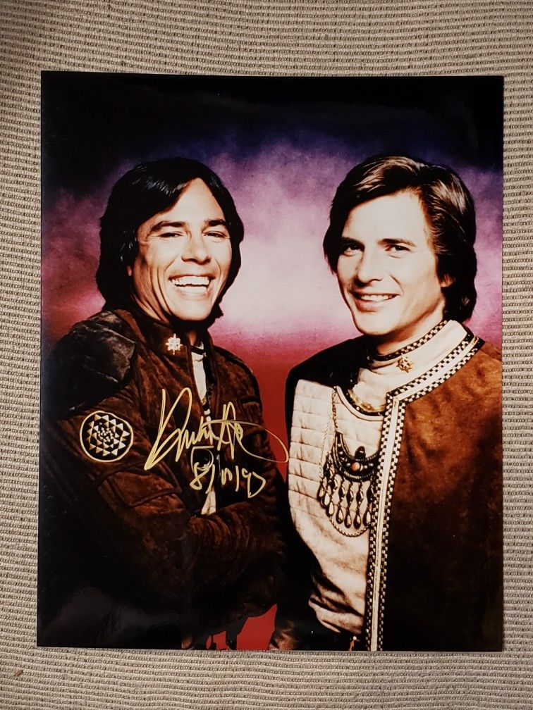 Battlestar Galactica- Richard Hatch, Autograph- "Captain Apollo" Signed 8x10