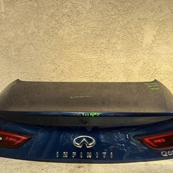 2017 2018 2019 2020 2021 2022 INFINITI Q60 TRUNK LID OEM * COMPLETE *