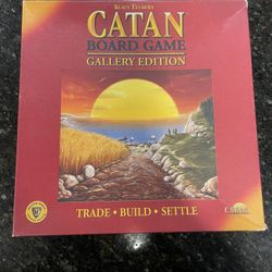 Mayfair Board Game Settlers of Catan Gallery Edition - Complete