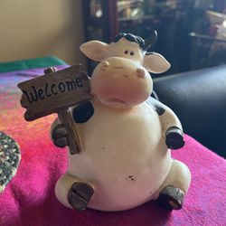 Lonely Cow Welcome Sign Needs A Home!