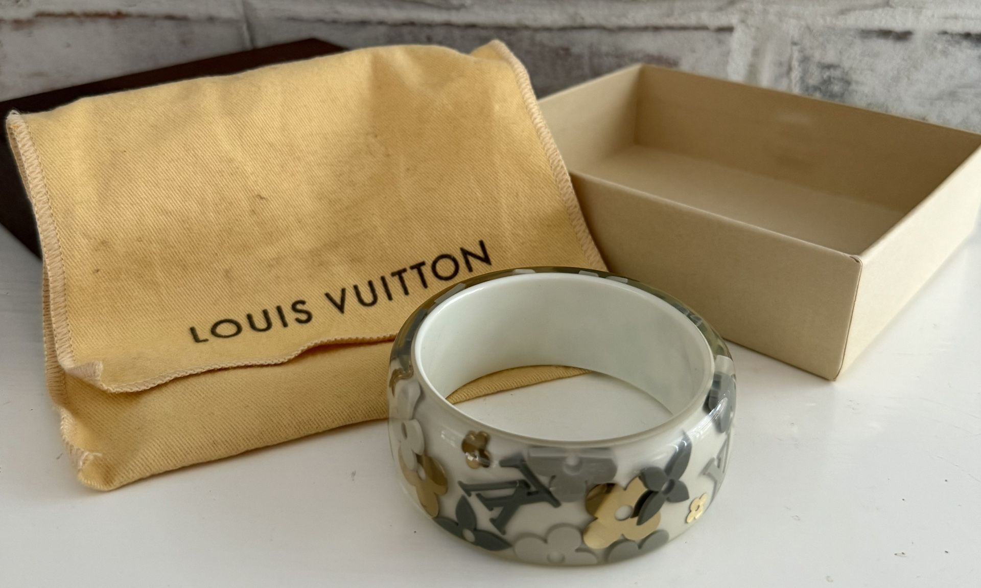 Louis Vuitton Bangle Bracelet 