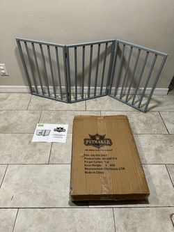 Freestanding Pet Gate