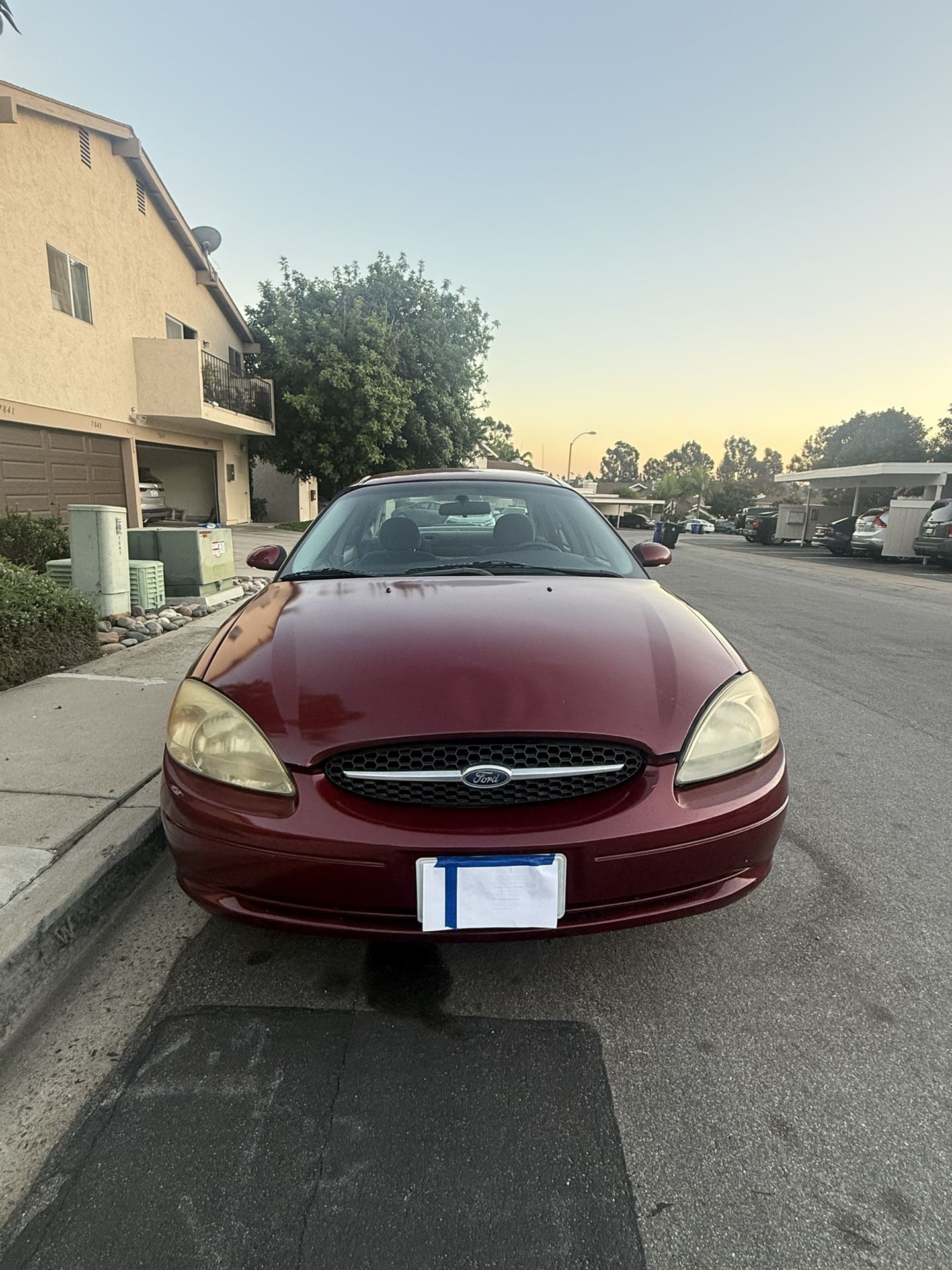 2003 Ford Taurus