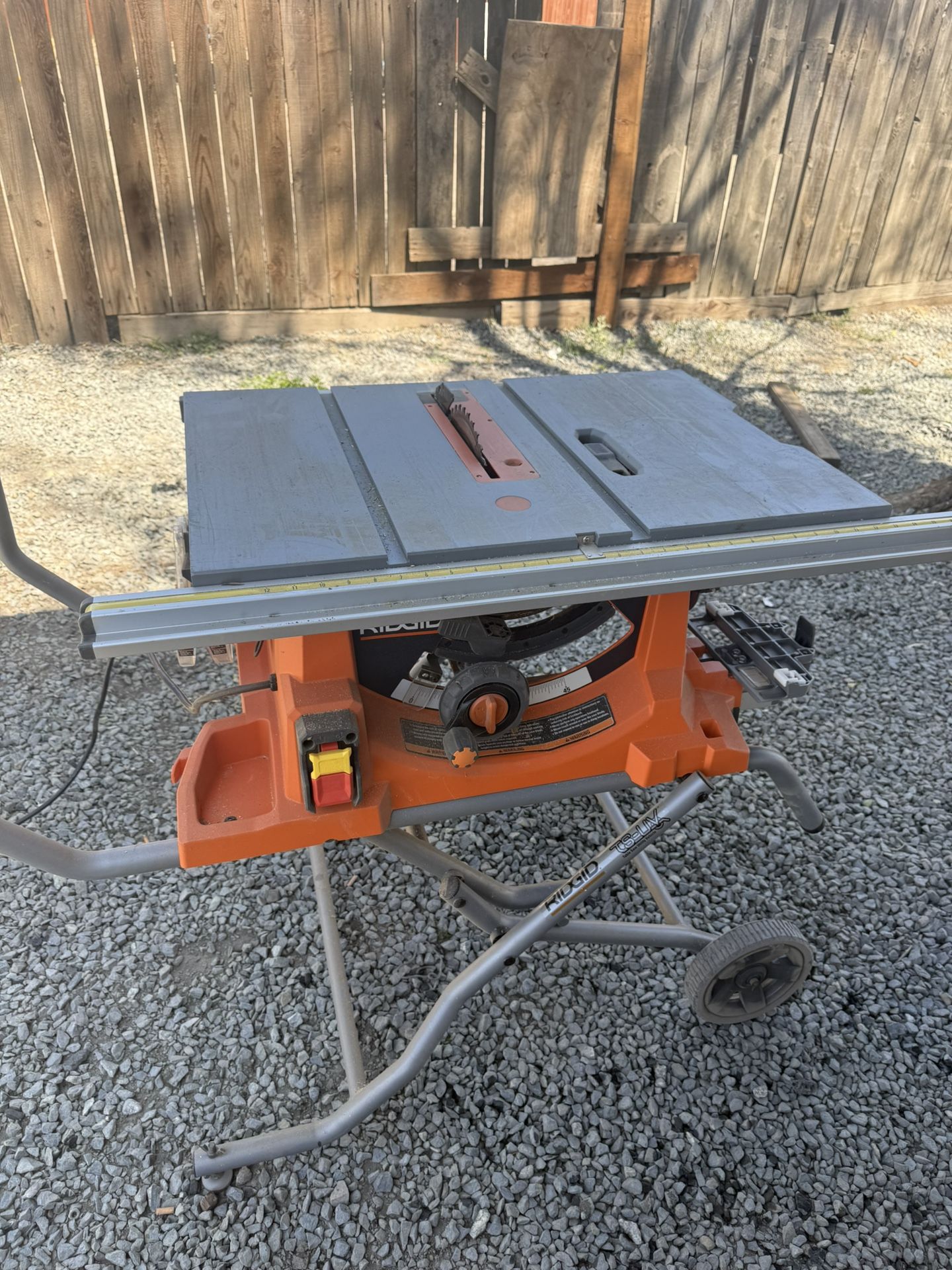 Ridged Table Saw