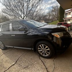 2014 Nissan Pathfinder