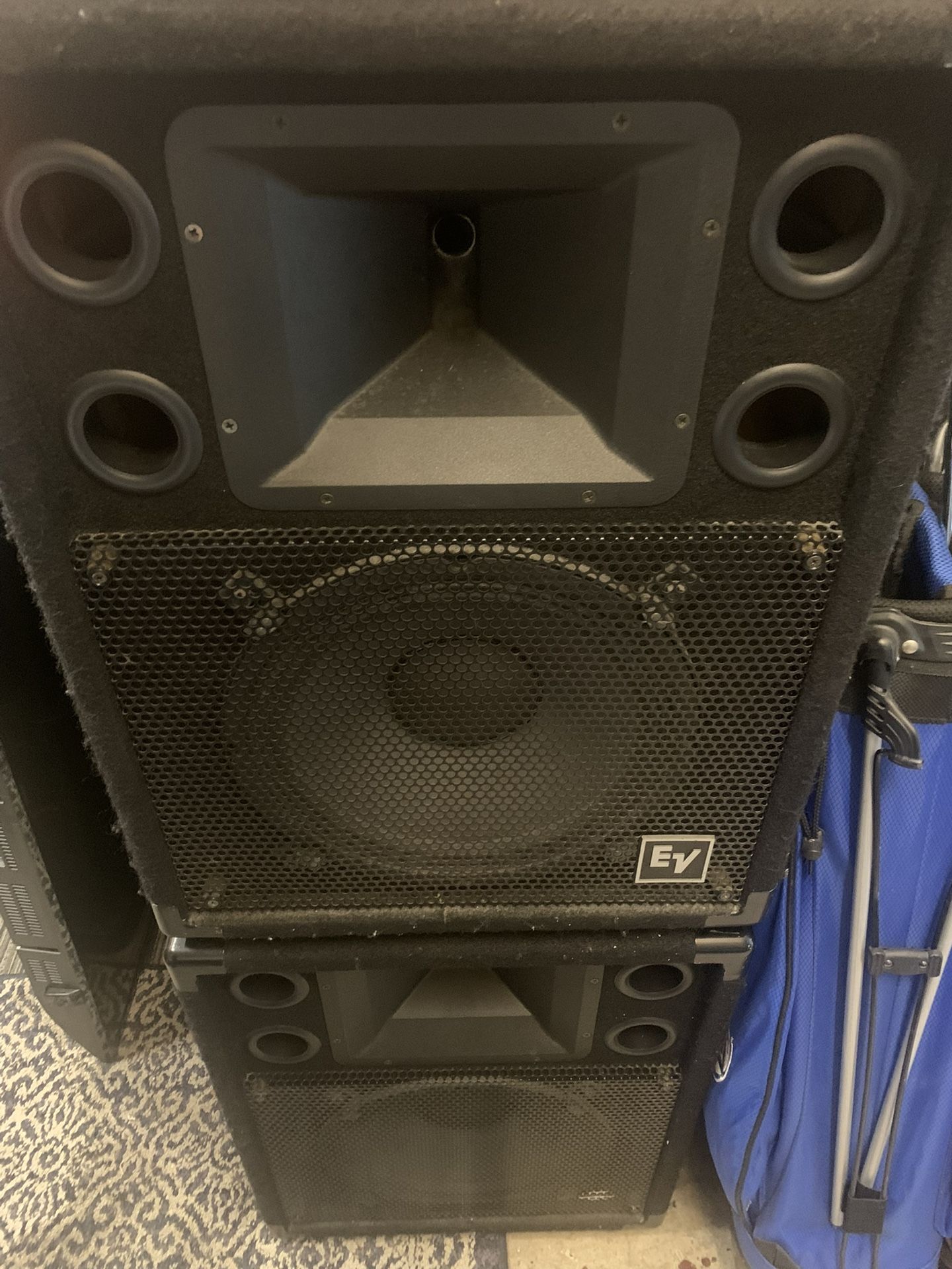 Electro-voice S-122 speakers
