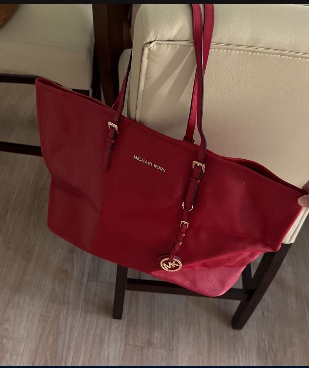 Michael kors tote