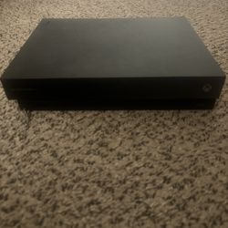 Xbox One X 