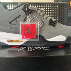 Air Jordan 4 retro