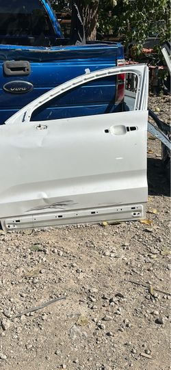 2018 - 2025 VOLVO XC60 FRONT LEFT DRIVER SIDE DOOR SHELL PANEL OEM