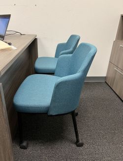 Knoll Guest Chairs