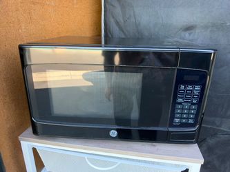 GE Black Countertop Microwave
