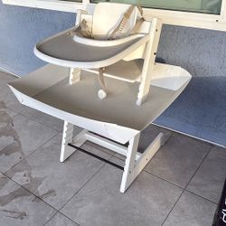 Stokke Tripp Trapp + Catchy 