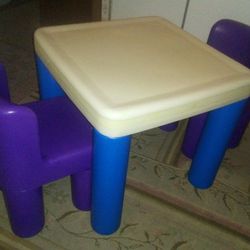 Little Tikes Table & Chair Set! 