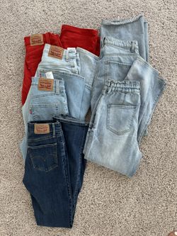 Levis Jeans Size 25