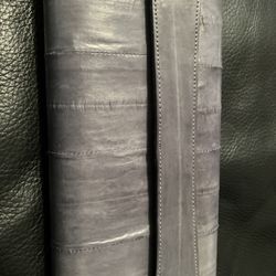 Wallet Eel Skin. 