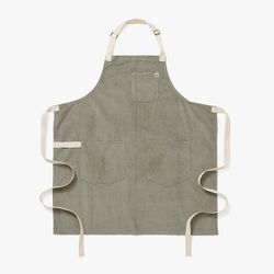 Hedley and bennett apron