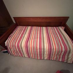 Storage Unit Sell $10-$100 Per Item 