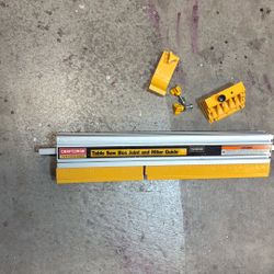 Craftsman Table Saw Box Joint And Miter Guide. 