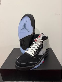 Jordan 5 Black Metallic Reimagined (Sizes 13-8)