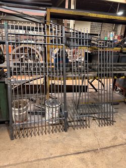 New double punched metal gate with two side sections