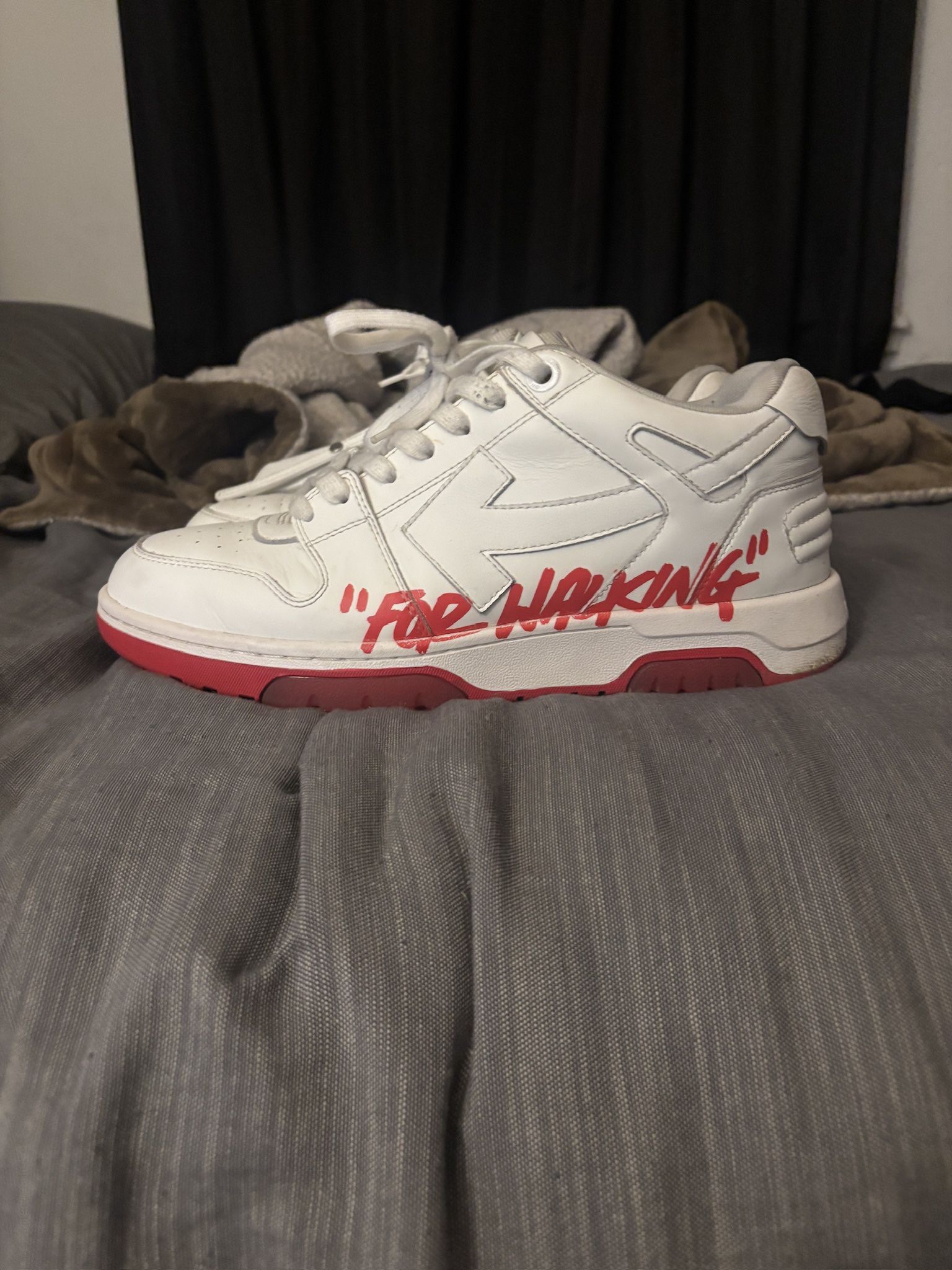 Offwhite Out Of Office size 11
