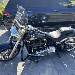 2022 Harley - Davidson Fatboy 333 miles Lots Of Extras 
