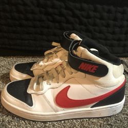 Nike Youth Court Borough Mid 2