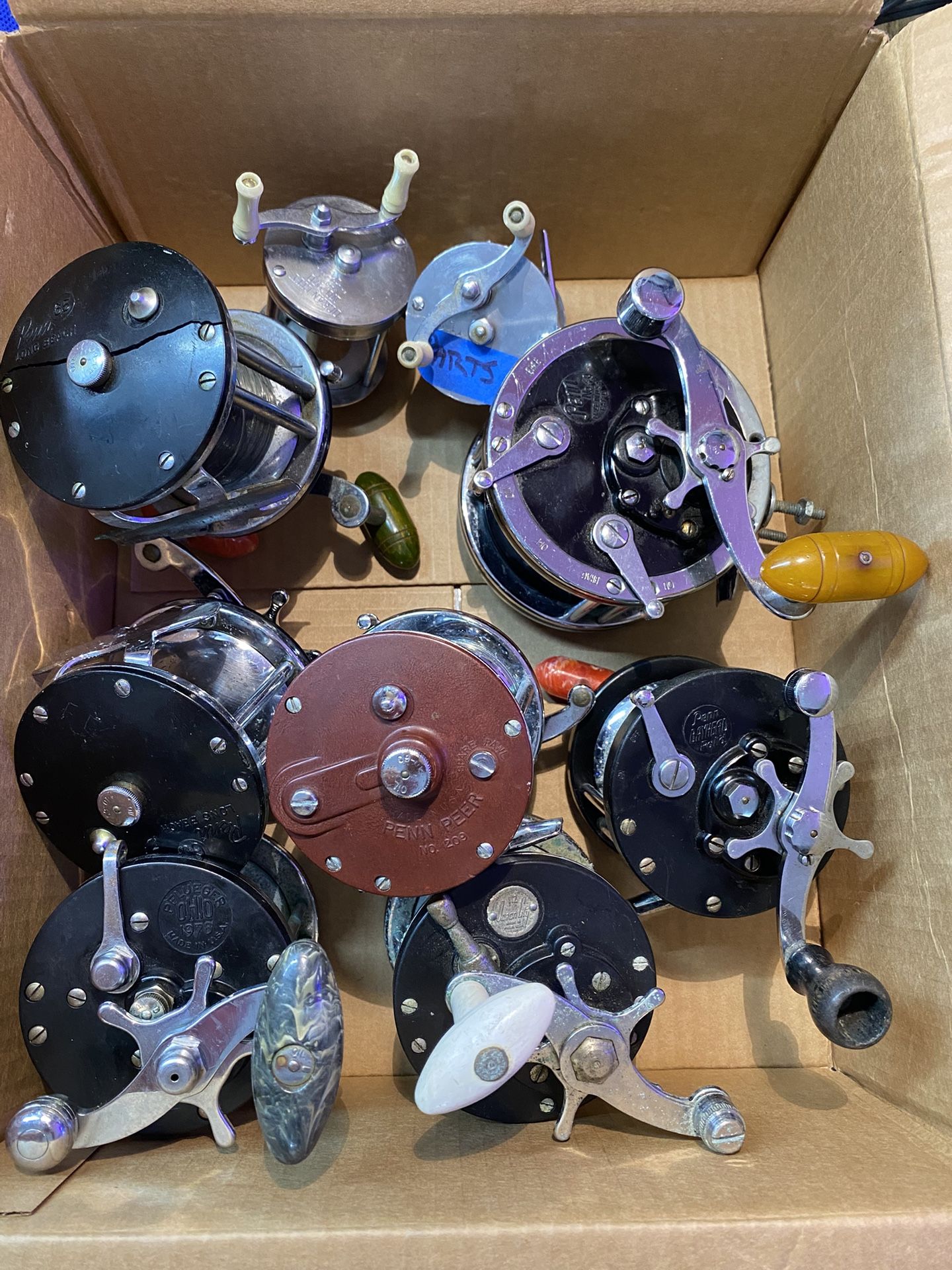 (12) Fishing Reels