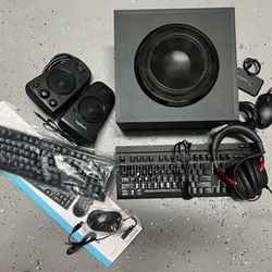 Computer accessories headphones, speakers,…