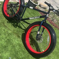 Mongoose Dolomite Fat Tire Mountain Bike.  Tires: Features 26-inch wheels x4.0 7 speed DELRAY  beach