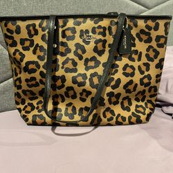 coach cheetah tote 