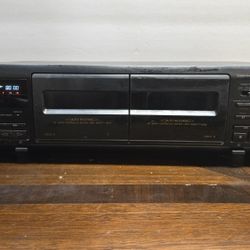 Vintage SONY Stereo TC-WE405  DUAL CASSETTE DECK Player both tape decks work, natural wear, scratch in the front see picture 