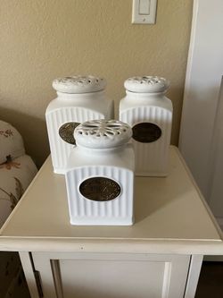 Canisters set of 3