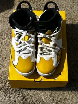 Jordan 6 yellow ochre