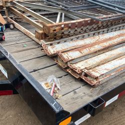 Pallet Racks 
