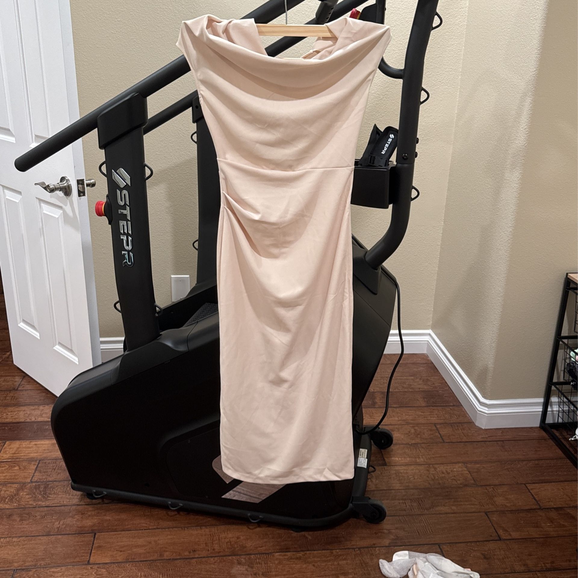 Creamy White Dress Size Small 