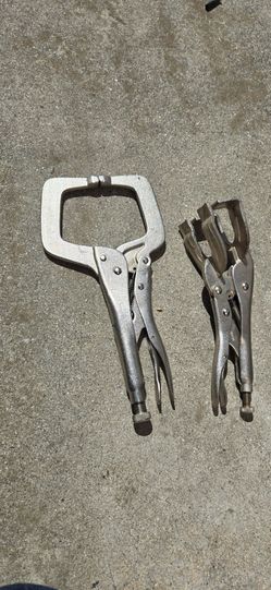 Pliers