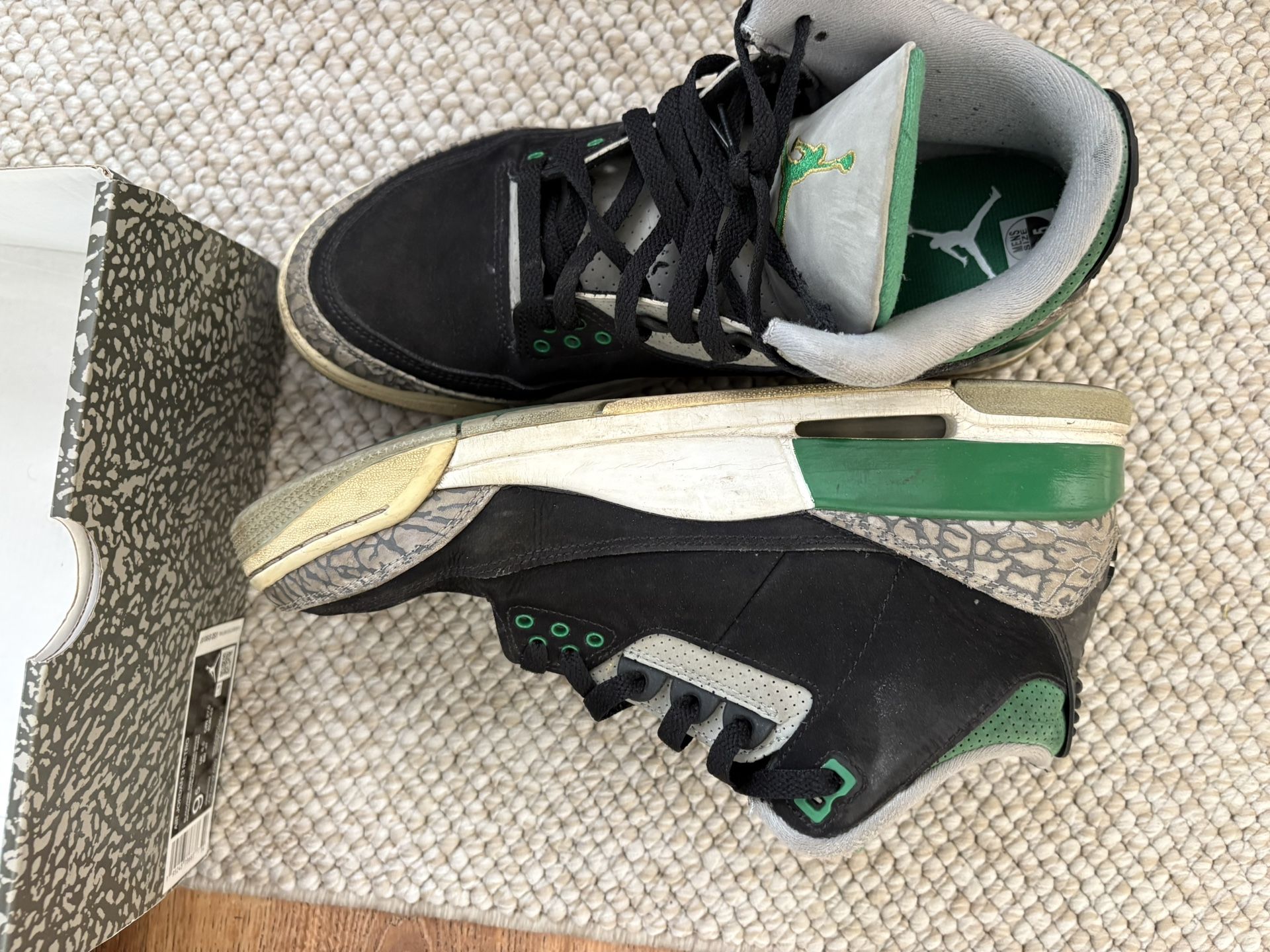 Nike Shoes 