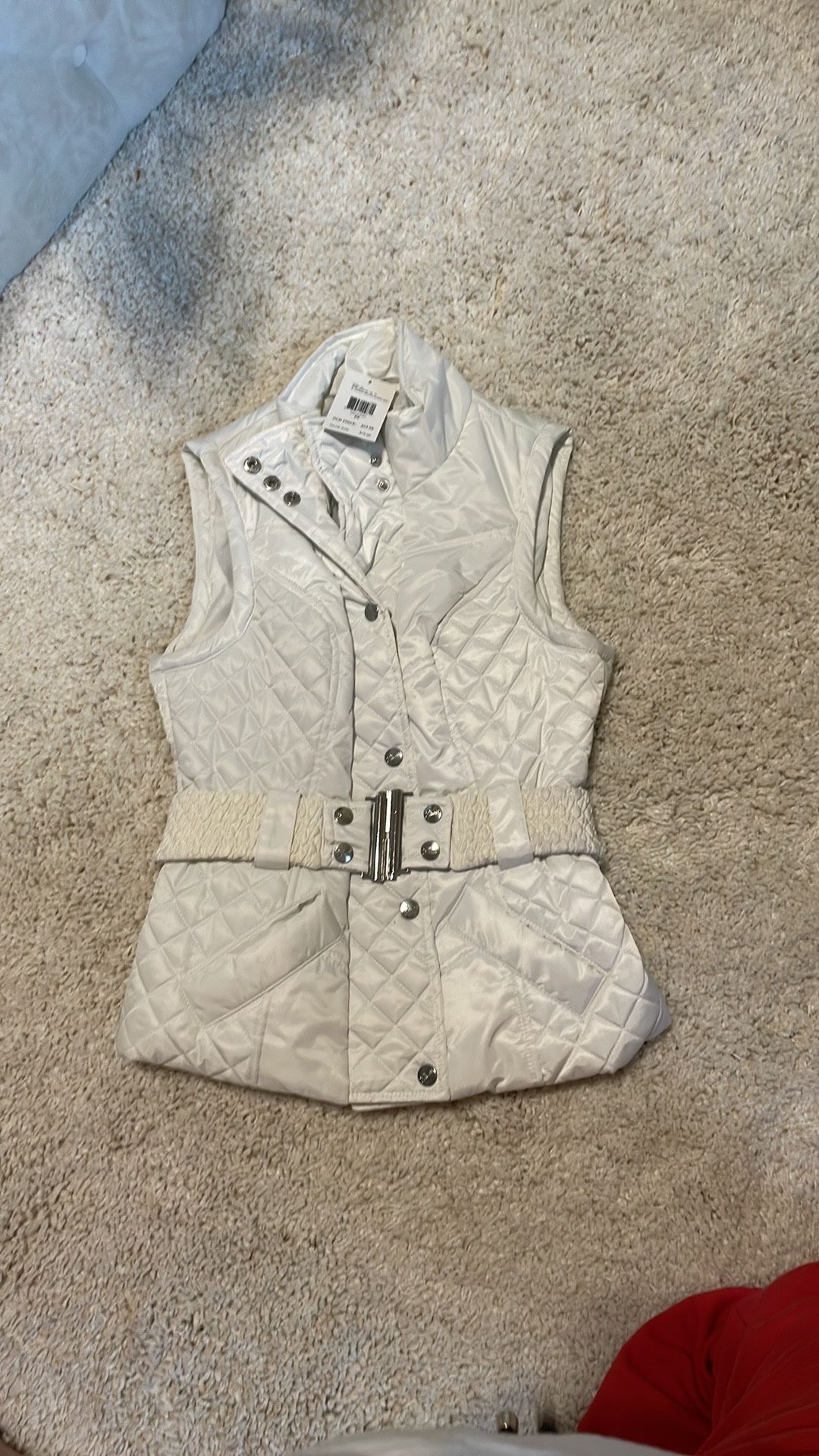 New Guess xSmall women’s puffer vest tufted white