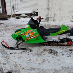 2005 Arctic Cat F7 Snopro