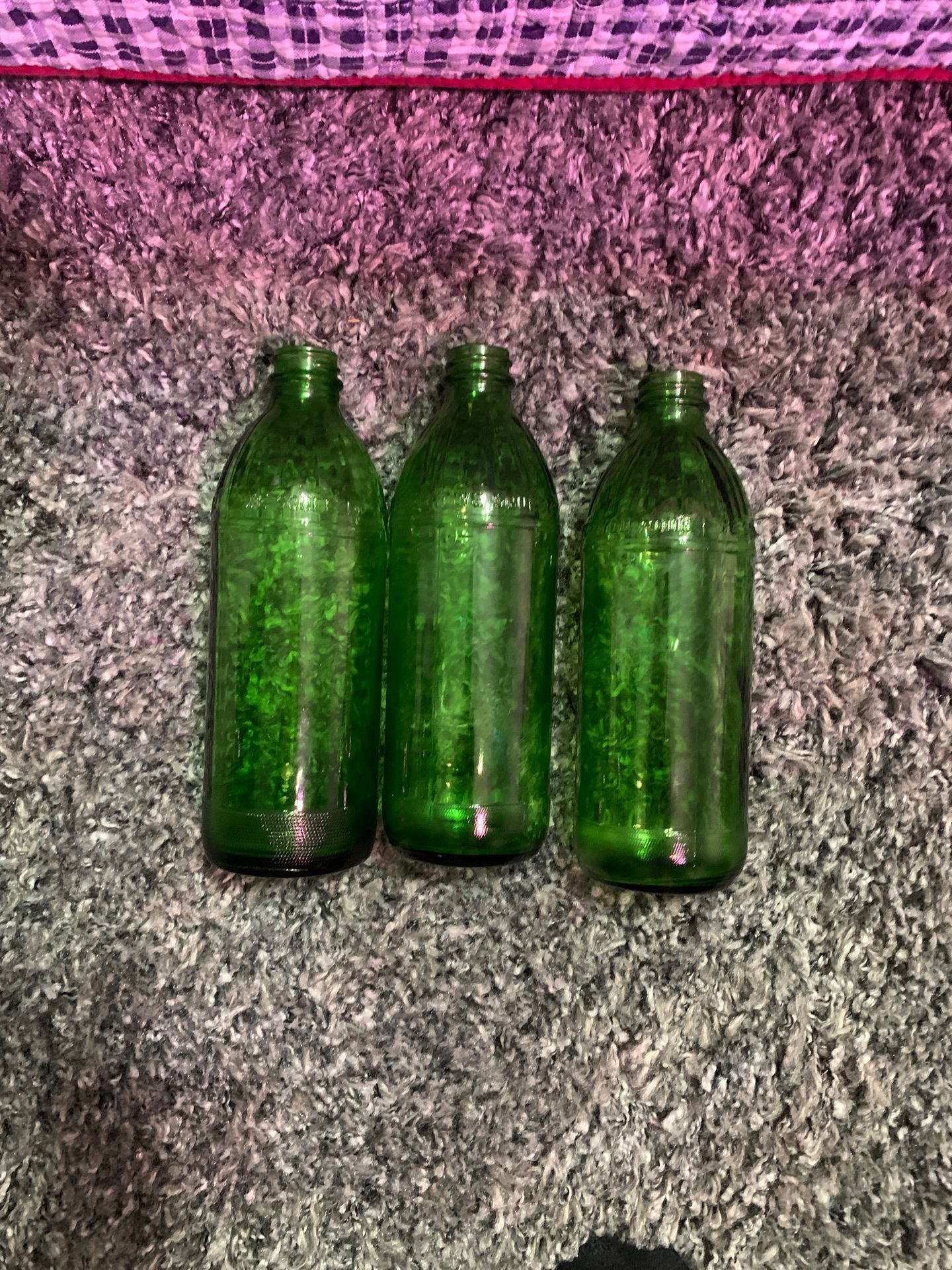 ReaLemon/ReaLime “ we squeeze you pour “ 1930s green glass bottles
