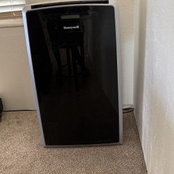 Honeywell Portable air conditioner